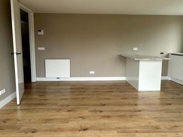 Te huur: Appartement Pieter Janszstraat 5 C in Velsen Noord