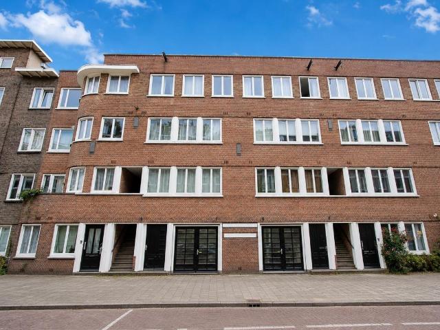 Te huur: Appartement Reinier Claeszenstraat in Amsterdam
