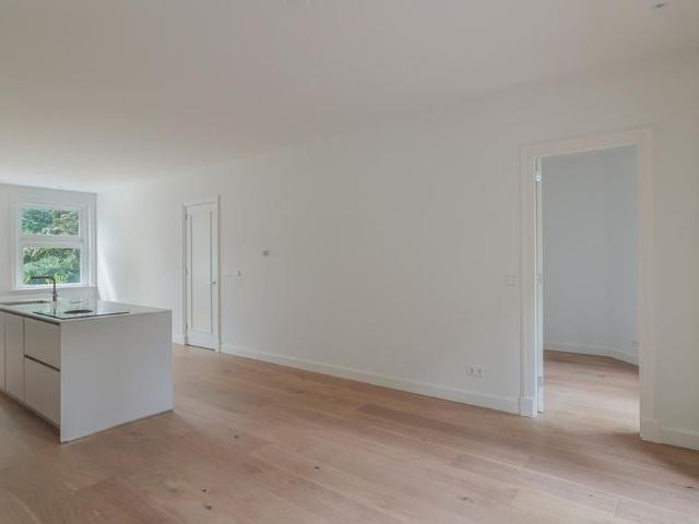Te huur: Appartement Reijnier Vinkeleskade in Amsterdam