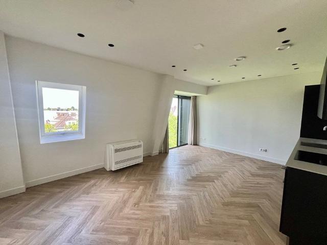 Te huur: Appartement 's Gravendijkwal 130 K in Rotterdam
