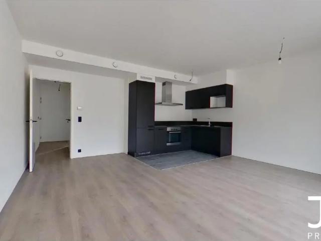 te huur Appartement Schaarbeek