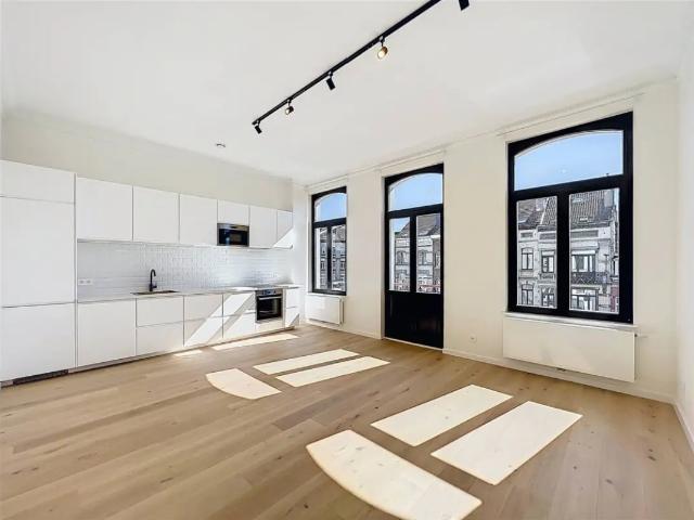 te huur Appartement Schaarbeek