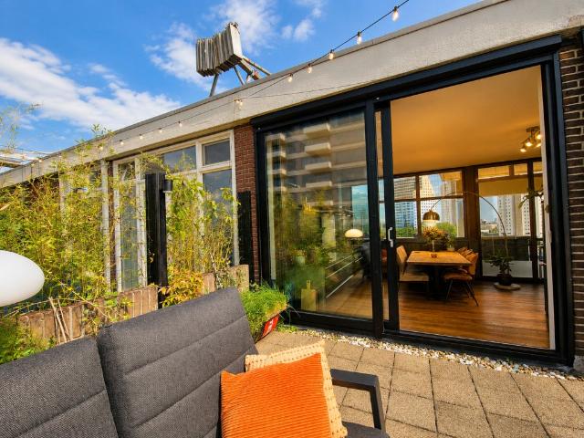 Appartement te huur Schiedamsedijk in Rotterdam voor € 2.895