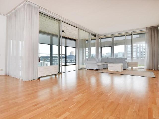 Te huur: Appartement Sir Winston Churchilllaan 283 F024 in Rijswijk
