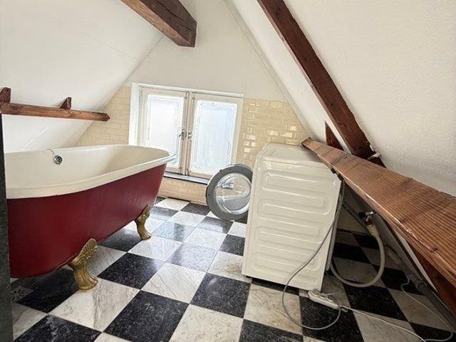 Te huur: Appartement Utrechtsedwarsstraat 151 3 in Amsterdam