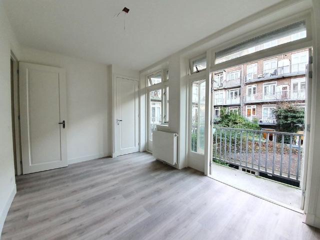 Te huur: Appartement Uiterwaardenstraat in Amsterdam