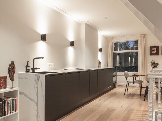 Te huur: Appartement Van Baerlestraat in Amsterdam