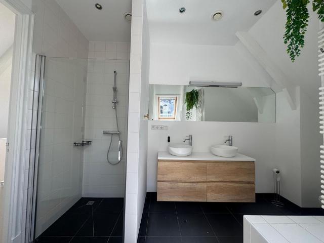 Te huur: Appartement Van de Veldestraat 6 in Amsterdam
