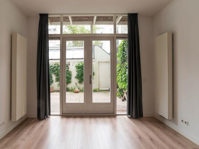 Te huur: Appartement Van Ostadestraat in Amsterdam