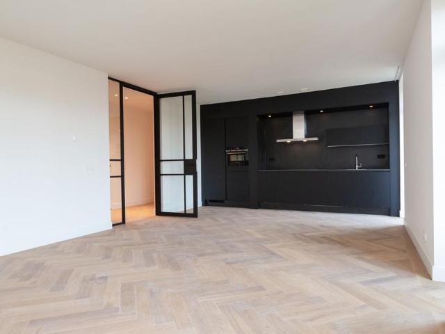 Te huur: Appartement Van Stolkweg 14 C 6 in Den Haag