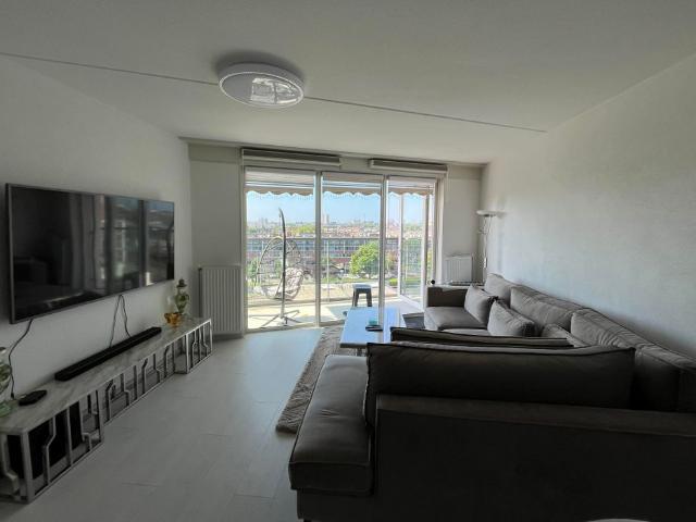 Te huur: Appartement Waldorpstraat 476 in Den Haag