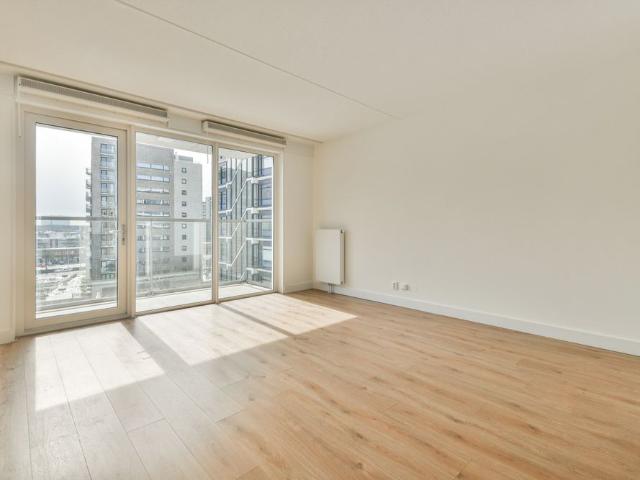 Te huur: Appartement Waldorpstraat 572 C in Den Haag