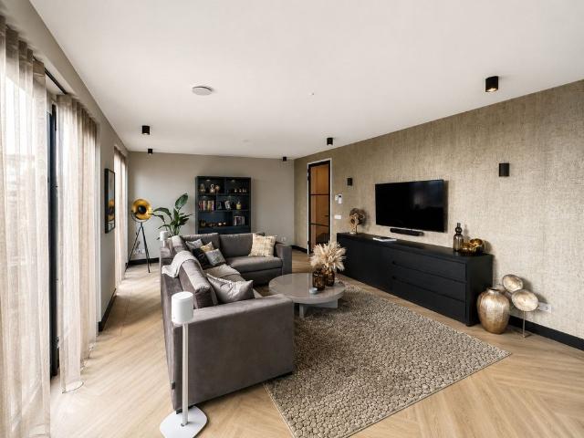 Te huur: Appartement Wijnhaven in Rotterdam