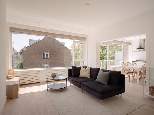 Te huur: Appartement Zuid Hollandstraat 8 3 in Amsterdam