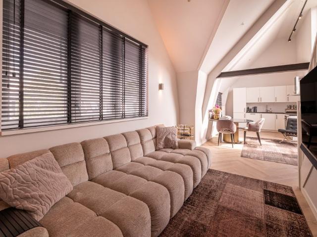 Te huur: Appartement Zocherstraat 6 4 in Amsterdam