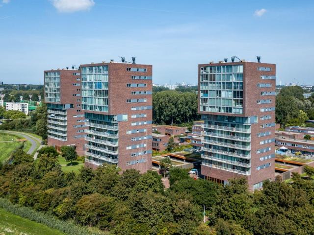 Te huur: Appartement Zonnebaarsstraat 106 in Hoogvliet Rotterdam