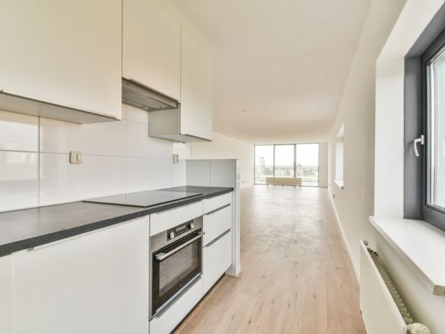Te huur: Appartement Zonnebaarsstraat 78 in Hoogvliet Rotterdam