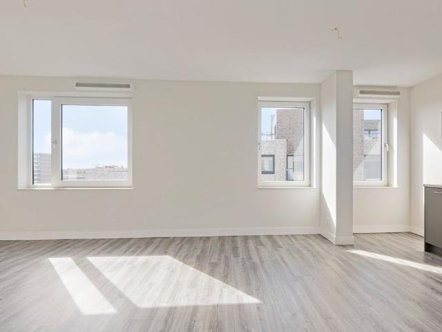 Te huur: Appartement 1e Lulofsdwarsstraat 20 B in Den Haag