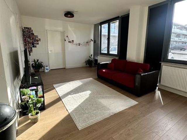 Te huur: Gerenoveerd 2 kamer appartement in