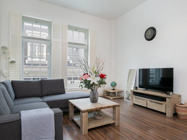 Te huur: Gravenstraat, 1012 NL Amsterdam | VVA