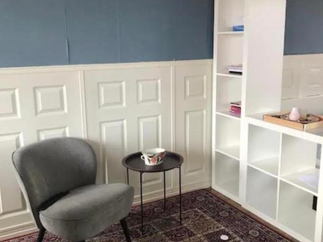 Te huur GROTE kamer in Lombok studio Utrecht