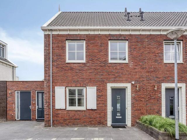 Te huur: Huis Apollolaan in Oostzaan