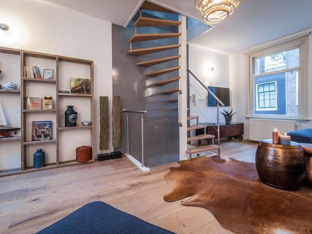 Te huur: Huis Binnen Oranjestraat 1 in Amsterdam