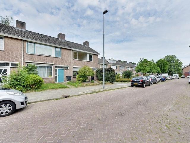 Te huur: Huis Generaal de Carislaan in Eindhoven