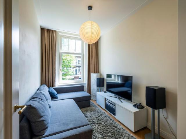 Te huur: Huis Hoofdweg in Amsterdam