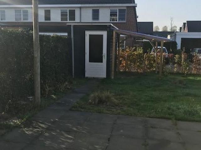 Te huur: Huis Paardenkastanjeplein in Blaricum