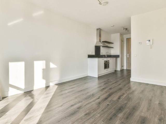 Te huur: Huis Waldorpstraat 850 in Den Haag