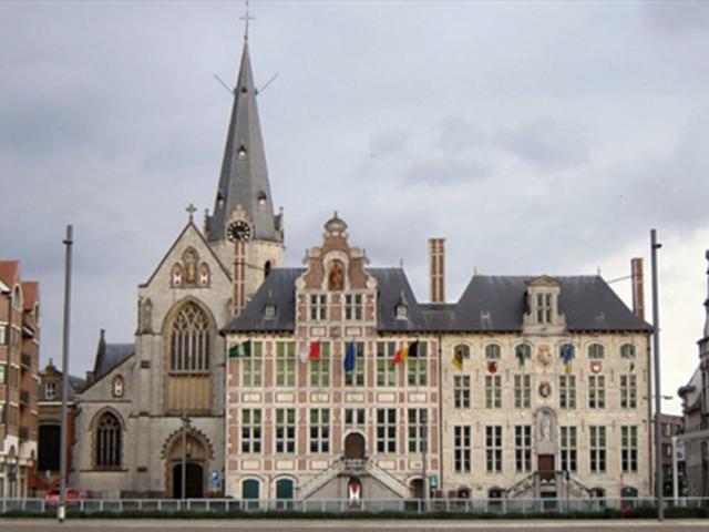 te huur Herenhuis Sint Niklaas