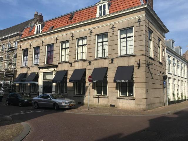 Te huur in het centrum van Tiel: 2 kamer apparteme