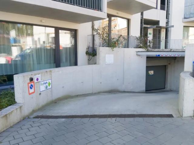 te huur Parking Vorst