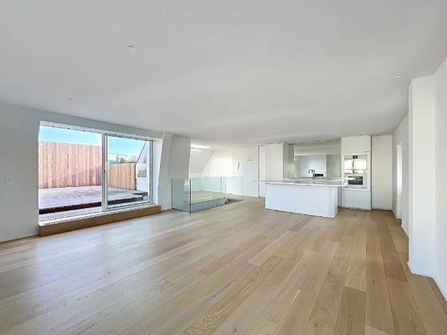 te huur Penthouse Ukkel