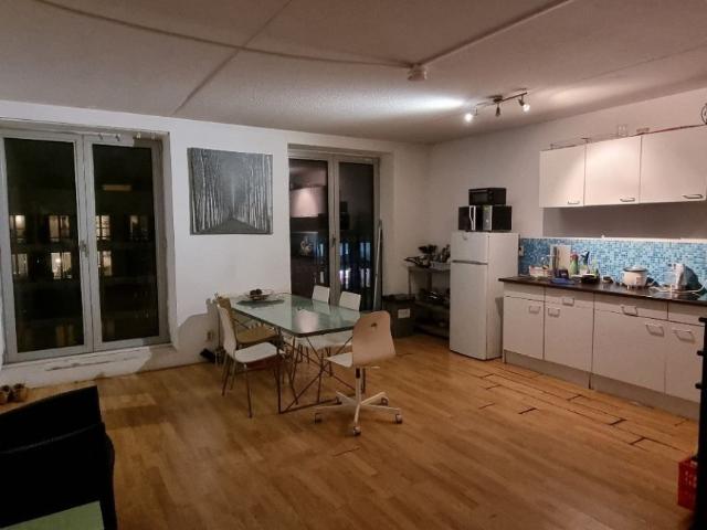Te huur! Penthouse Kamer gemeubileerd Amsterdam