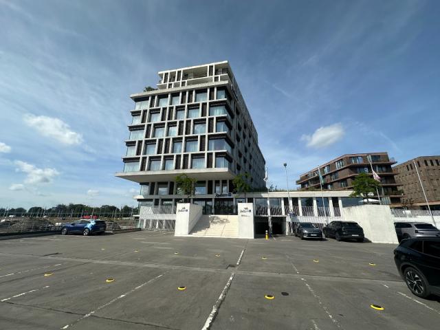 Te huur | Onder reservatie: Prachtig appartement 117 m² met 2 slpk en mooi terras, + autostaanplaats, Brugge Brugge 8000 Osaer & Pauwels