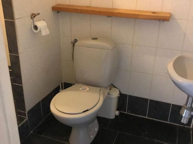 Te huur: Studio Abraham Kuyperlaan in Rotterdam