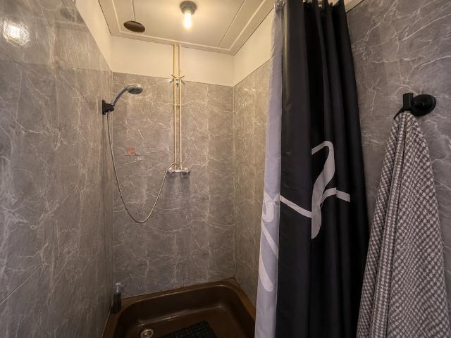 Te huur: Studio Diergaardesingel 87 B kamer 8 in Rotterdam