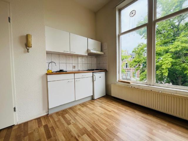 Te huur: Studio Franklinstraat 158 C in Den Haag