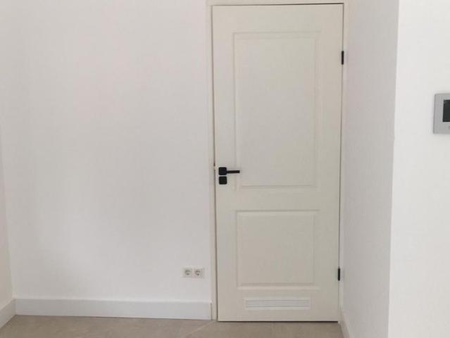 Te huur: Studio H. de Lintweg 40 in Spijkenisse
