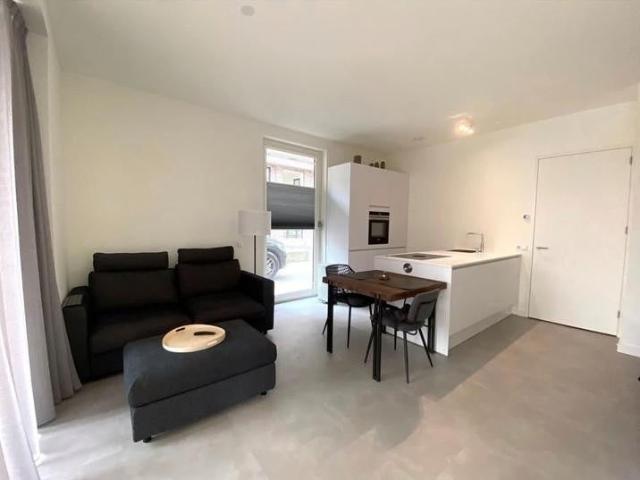 Te huur: Studio Rosy Wertheimstraat 15 in Amsterdam