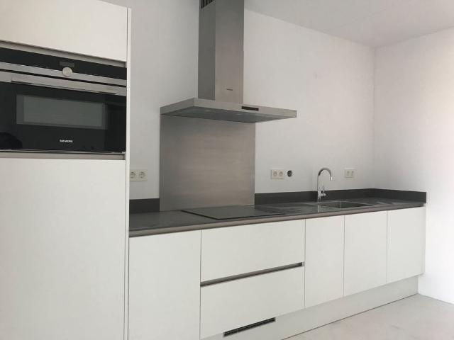 Te huur: Tt. Vasumweg 77 G4