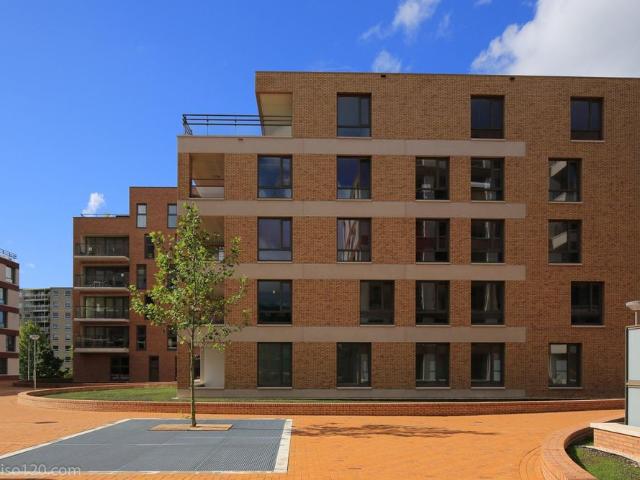 Te huur: Teakhout 207