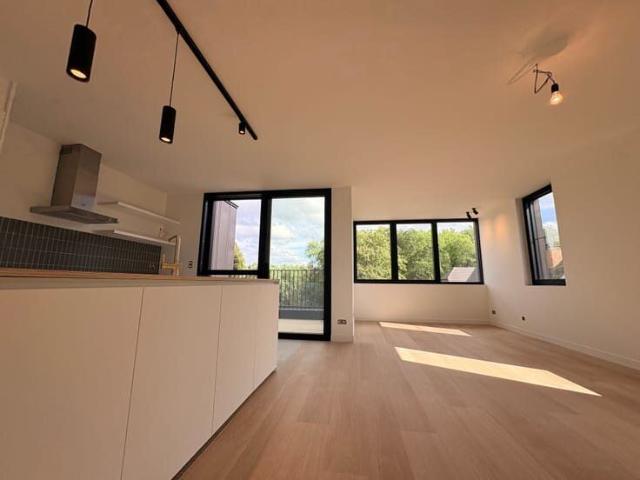 Te huur: top appartement met airco en gratis parkeerplaats