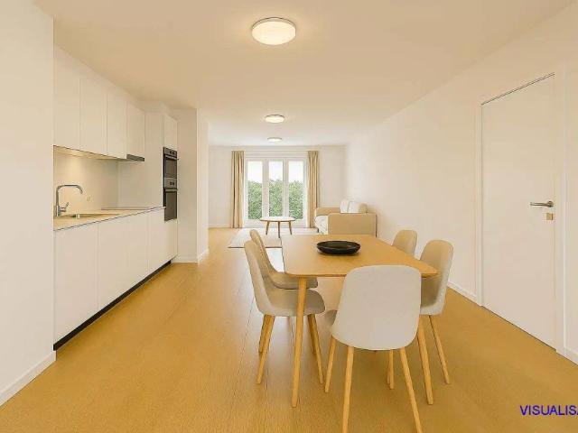Te huur volledig gerenoveerd duplex 2 slaapkamerappartement
