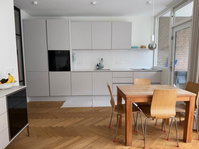 Te huur: 27 June 4 October 2026