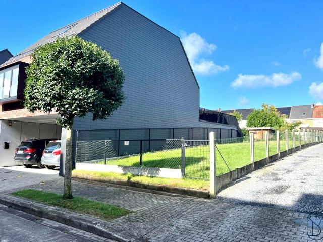 te koop Onbestemde grond Ronse