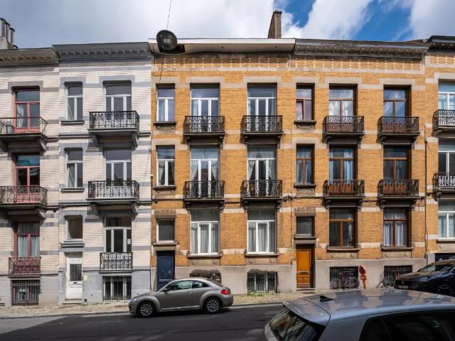te koop Opbrengsteigendom Schaarbeek