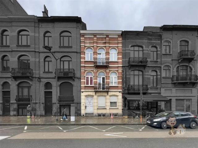 te koop Opbrengsteigendom Schaarbeek